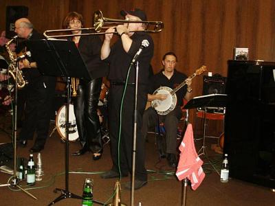 Musikalischer Agend im Mai 2004